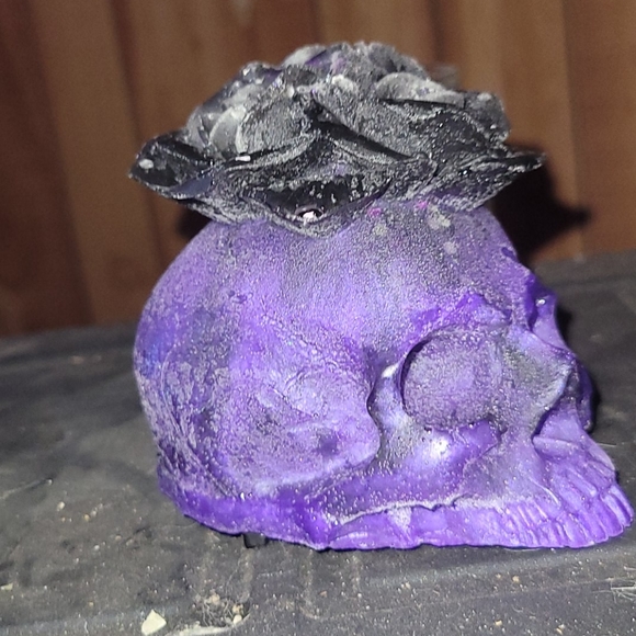 Resin cafts - Picture 3 of 3